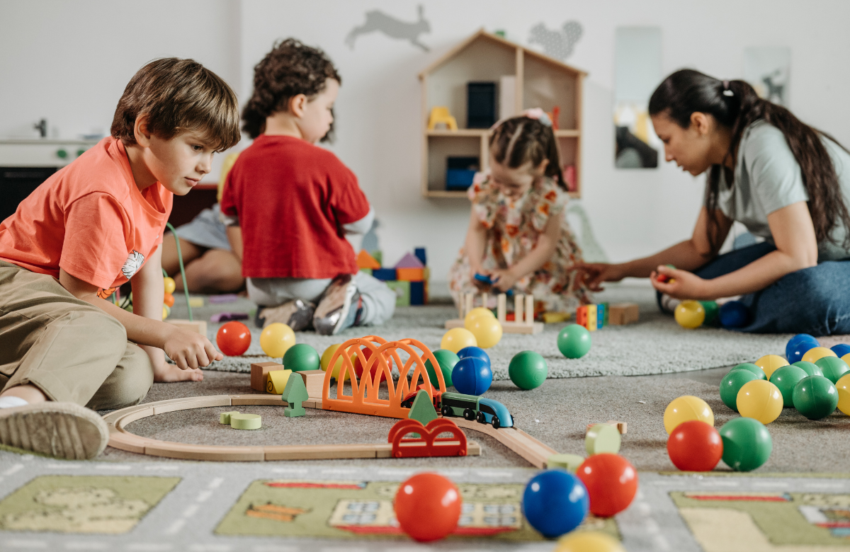 Use Props as Interactive Tools - kids photoshoot